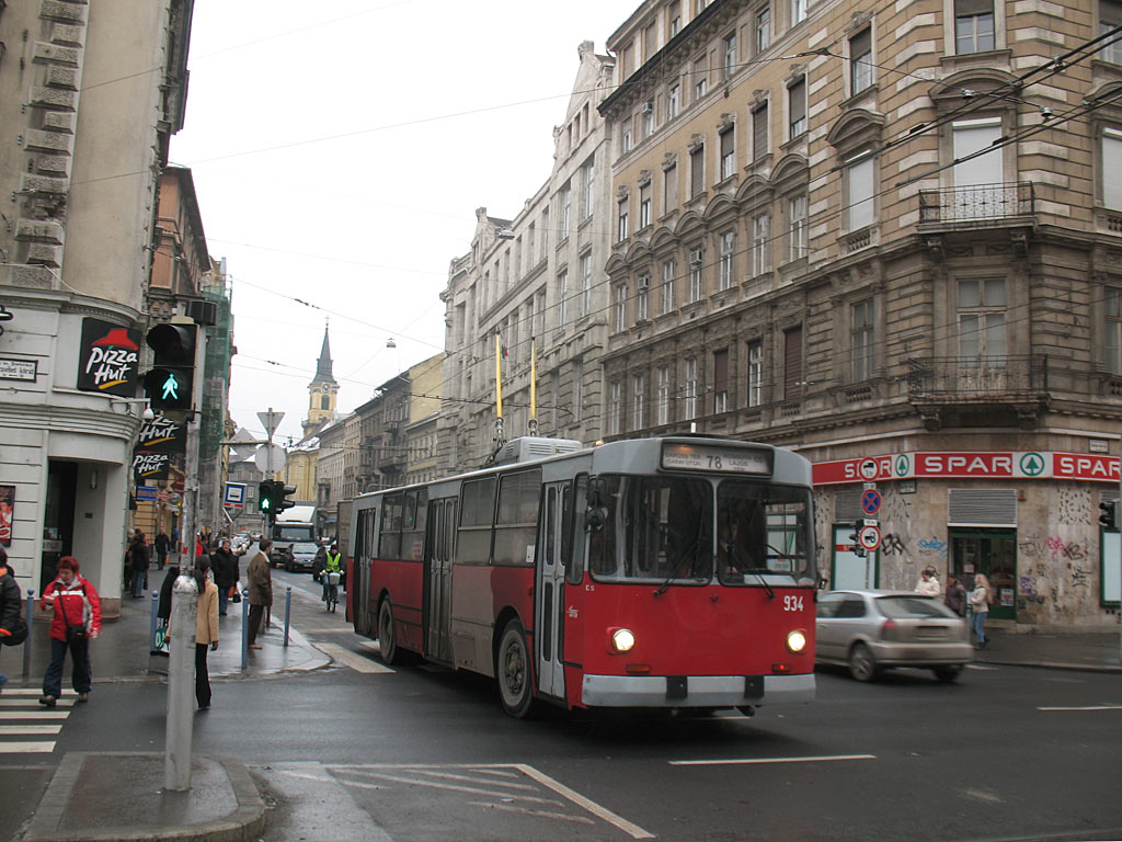 Budapest, ZiU-682UV Nr. 934