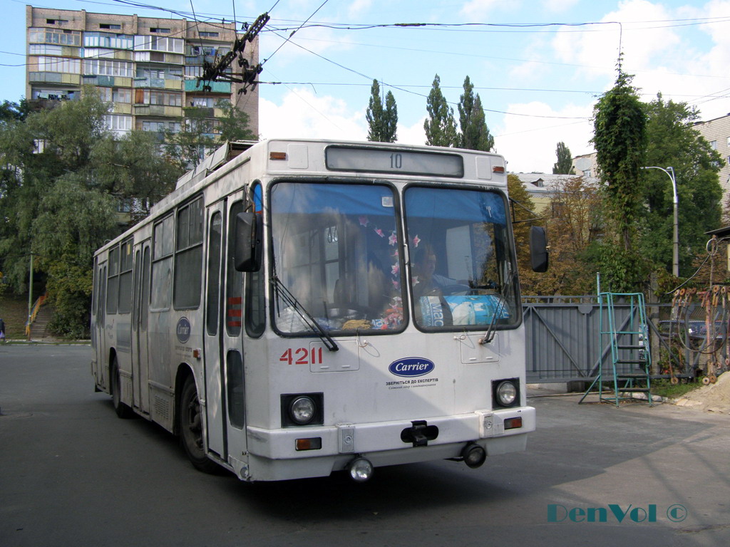 Kyjev, YMZ T2 č. 4211