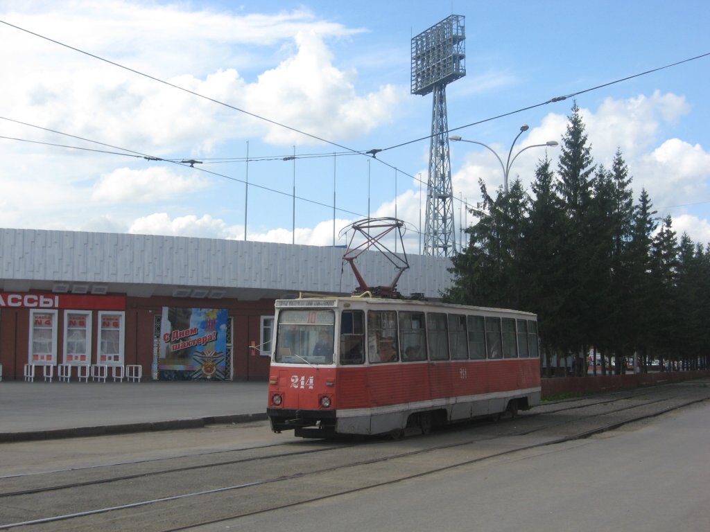 Кемерово, 71-605 (КТМ-5М3) № 214