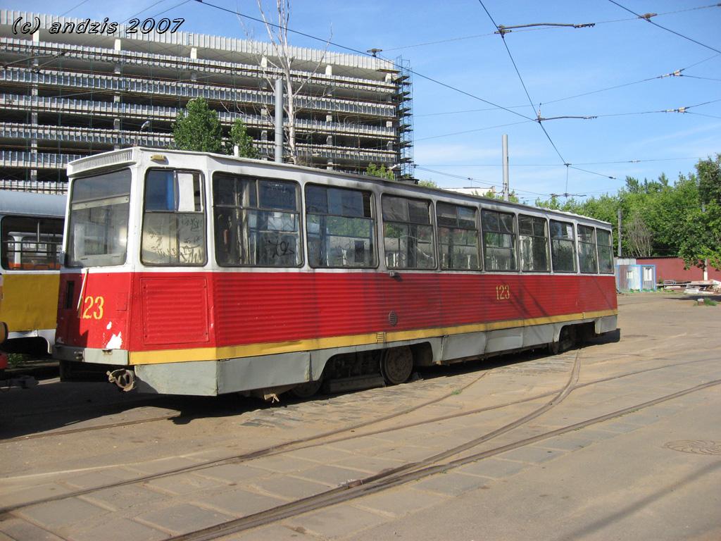 Yaroslavl, 71-605 (KTM-5M3) nr. 123