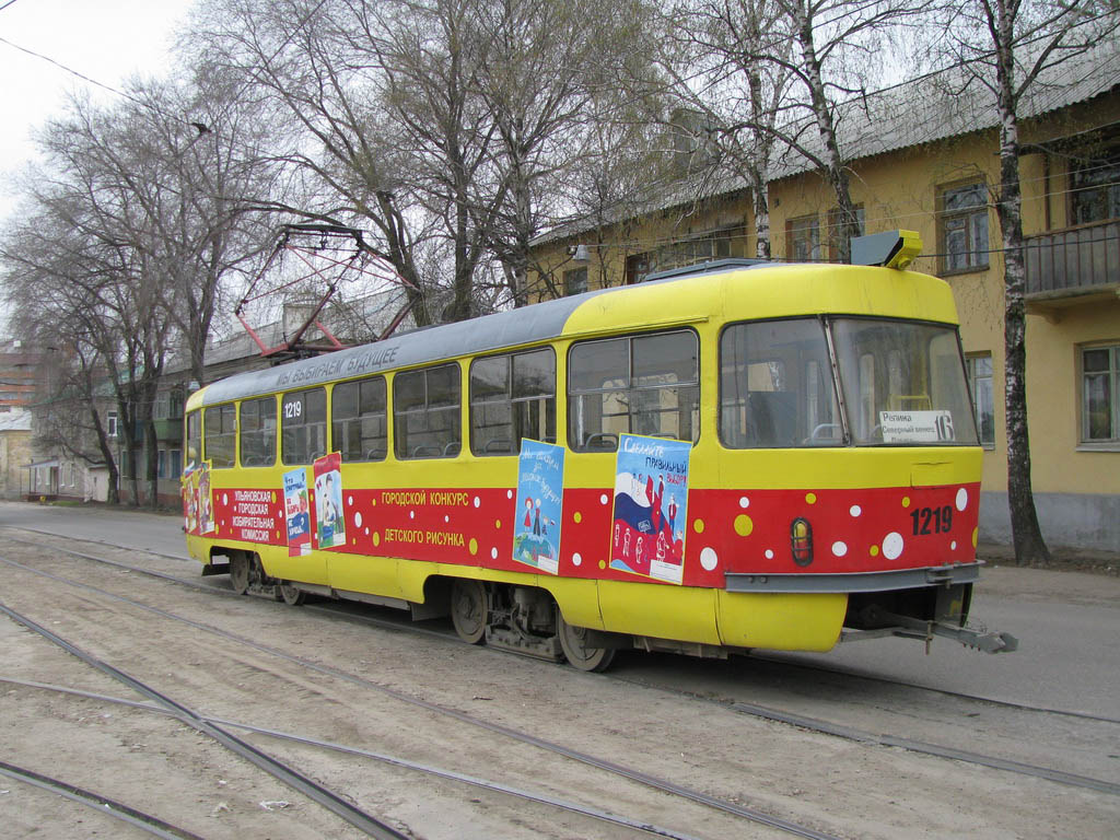 Oulianovsk, Tatra T3SU N°. 1219