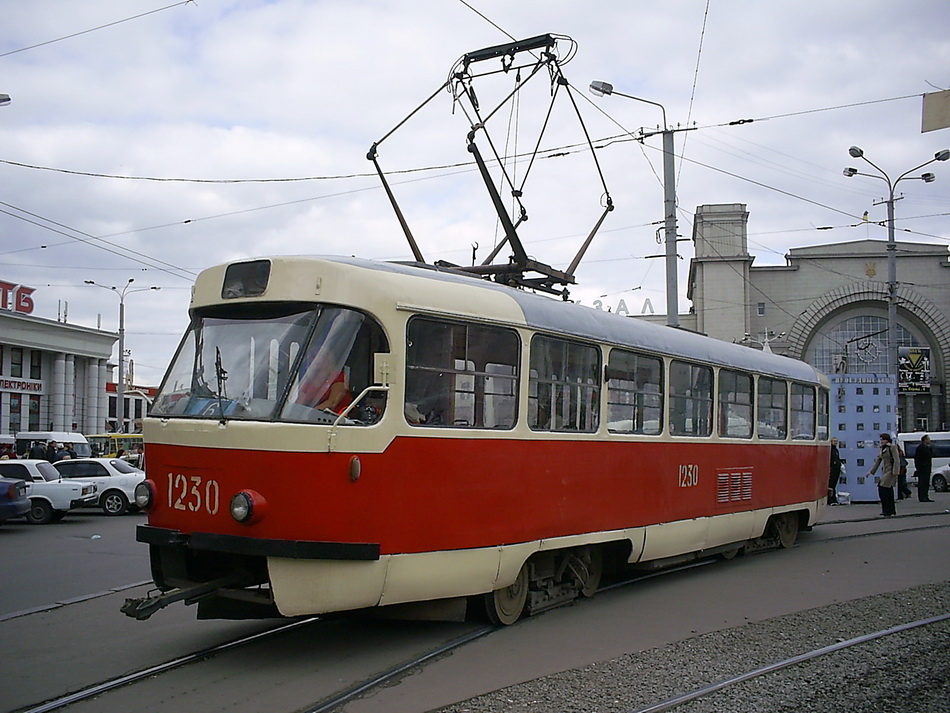 Днепр, Tatra T3SU № 1230