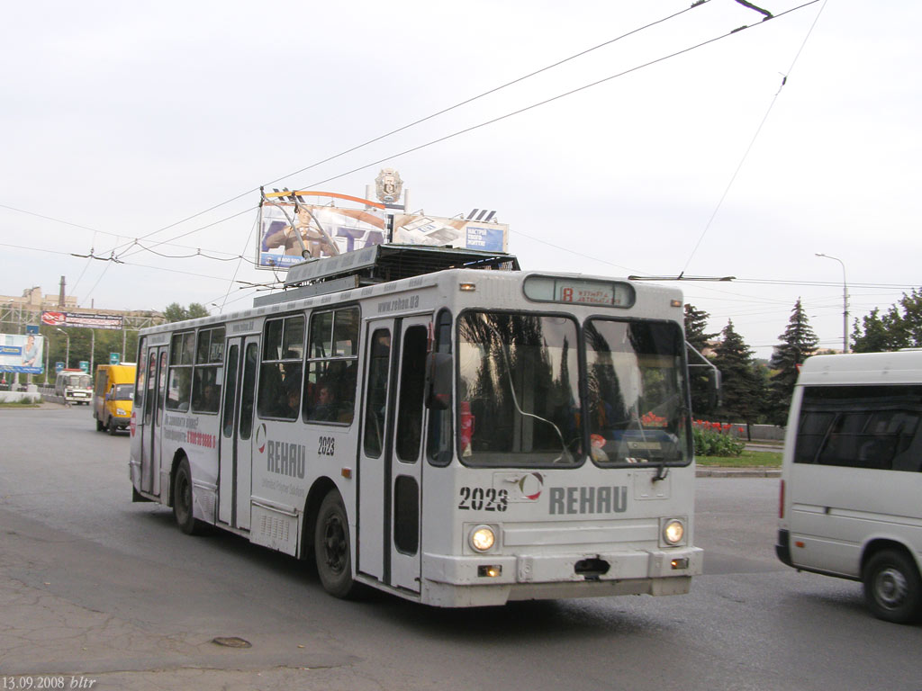 Donetsk, YMZ T2 N°. 2023