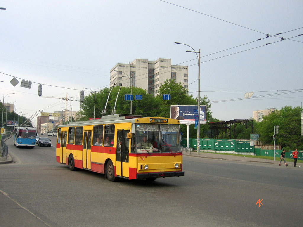 Киев, Škoda 14Tr02/6 № 170