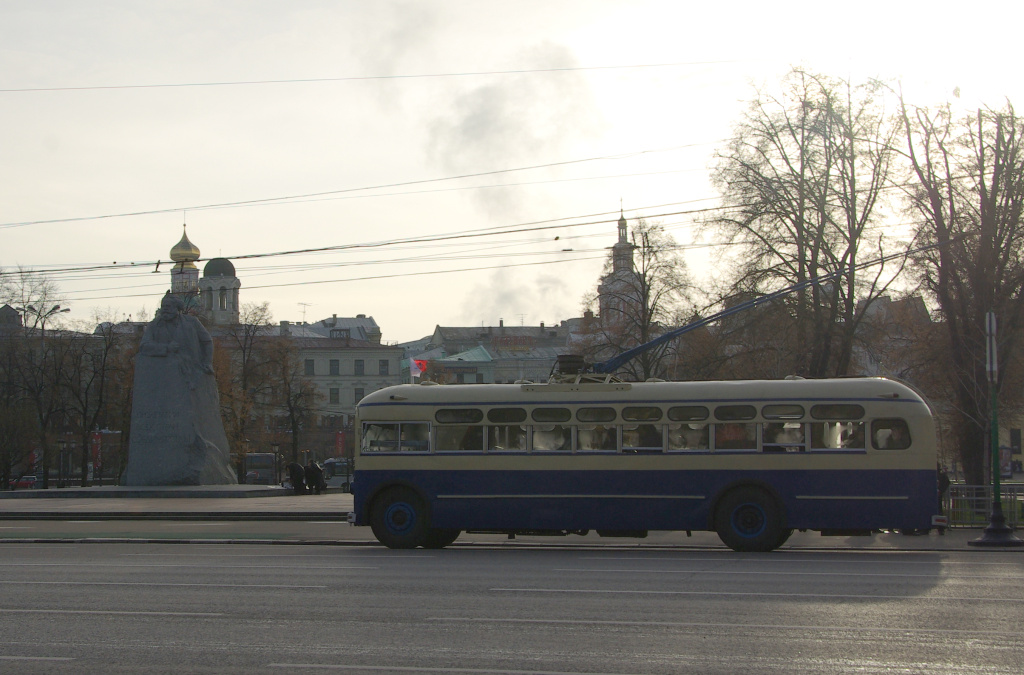 Moscow, MTB-82D № 1777; Moscow — Parade to 75 years of Moscow trolleybus on November 22, 2008