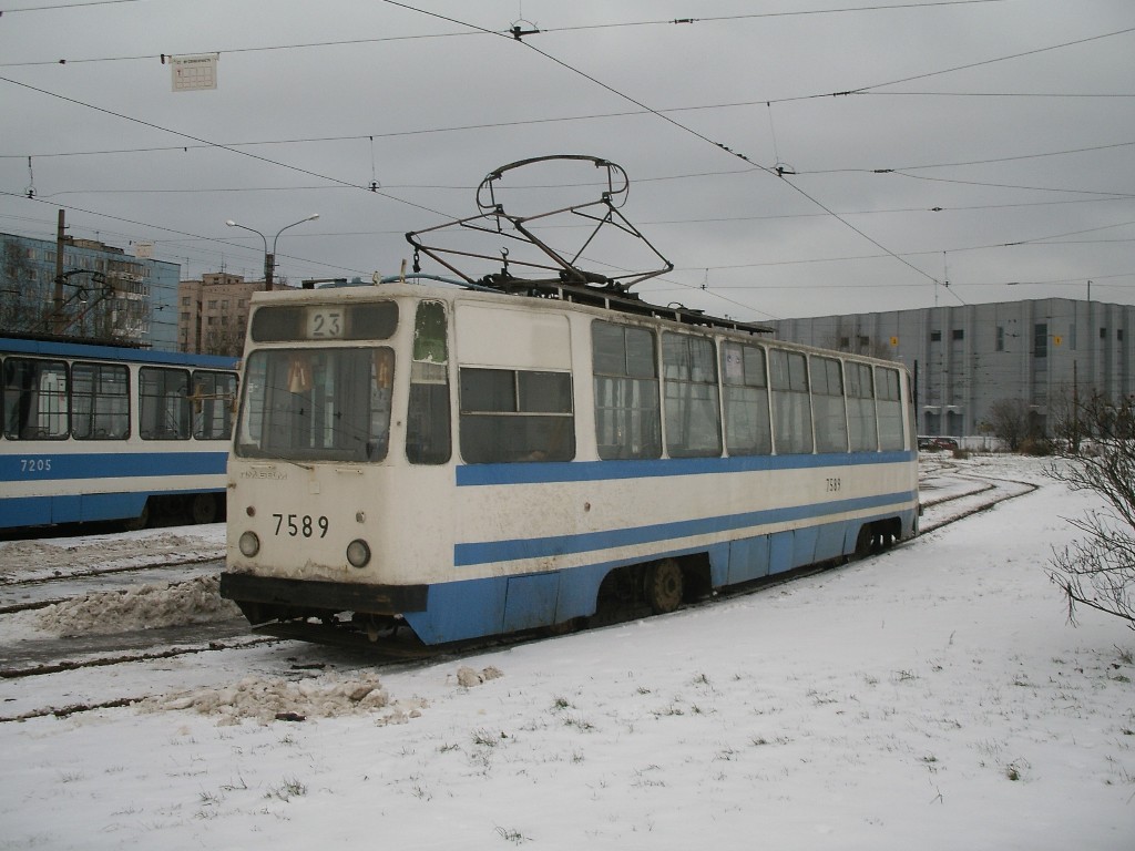 Санкт-Петербург, ЛМ-68М № 7589