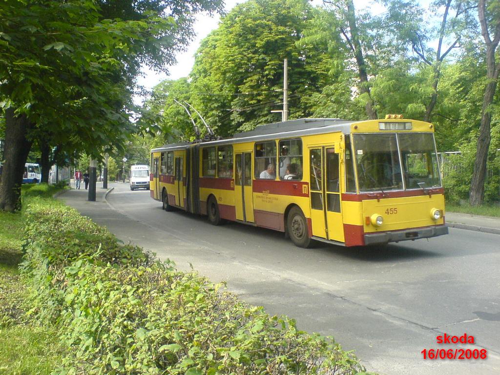 Киев, Škoda 15Tr02/6 № 455