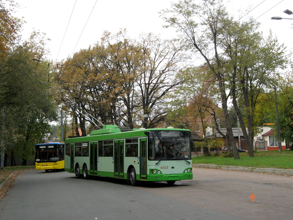 Kiova, Bogdan E231 # 4303; Kiova — Trip by the trolleybus Bogdan E231 26th of October, 2008