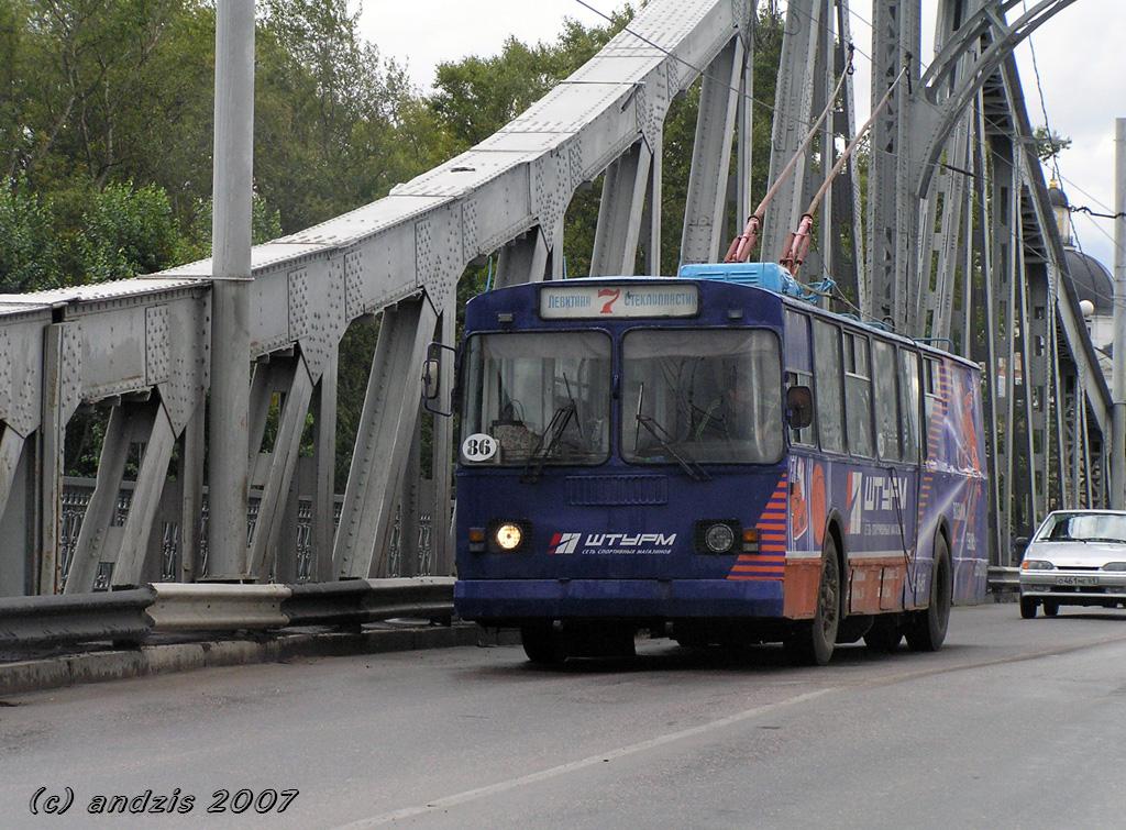 Тверь, ЗиУ-682В № 86; Тверь — Троллейбусные линии: Старый Волжский мост
