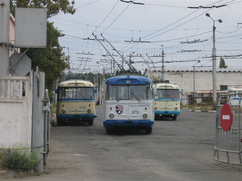 Крымский троллейбус, Škoda 9TrH27 № 3756; Крымский троллейбус, Škoda 9TrH27 № 3711