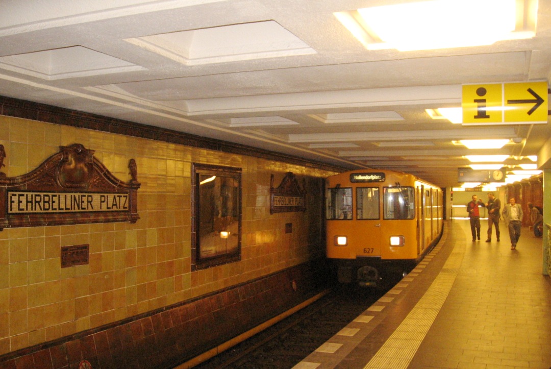 Берлин, BVG A3L92.1 № 627; Берлин — U-Bahn — линия U3