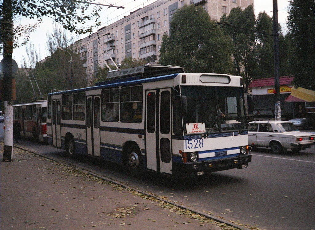 Dnipras, YMZ T2 № 1528
