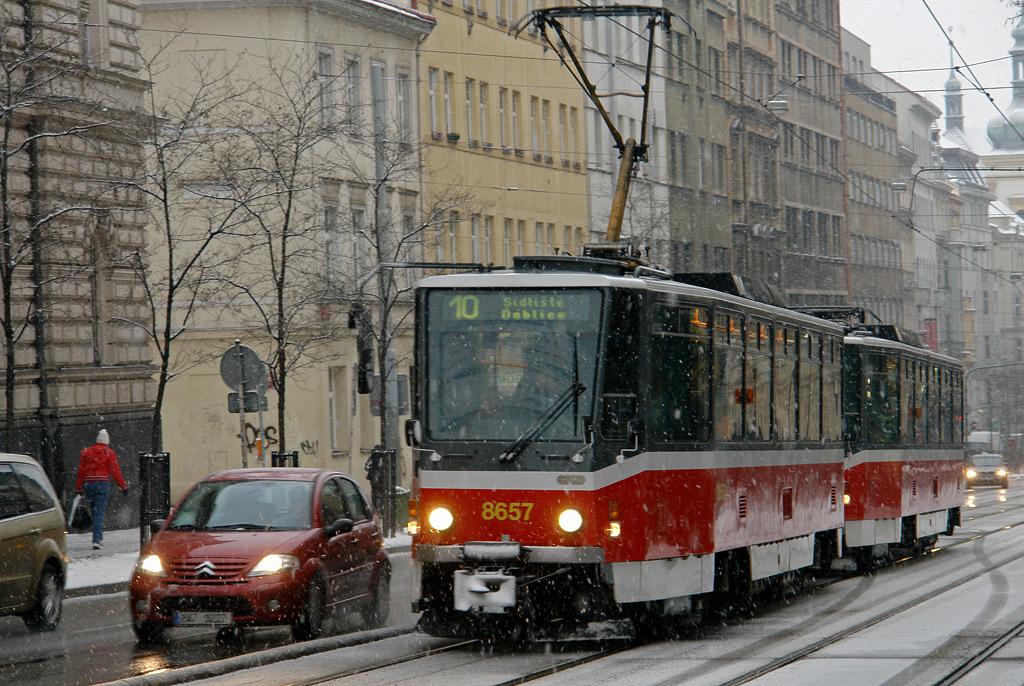 布拉格, Tatra T6A5 # 8657