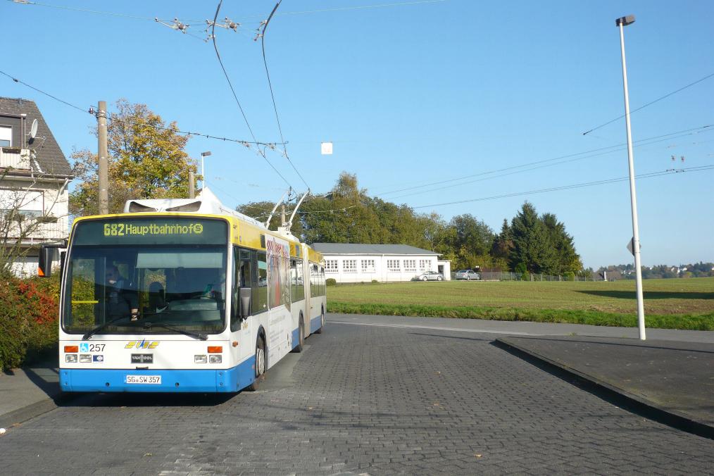Золинген, Van Hool AG 300T № 257