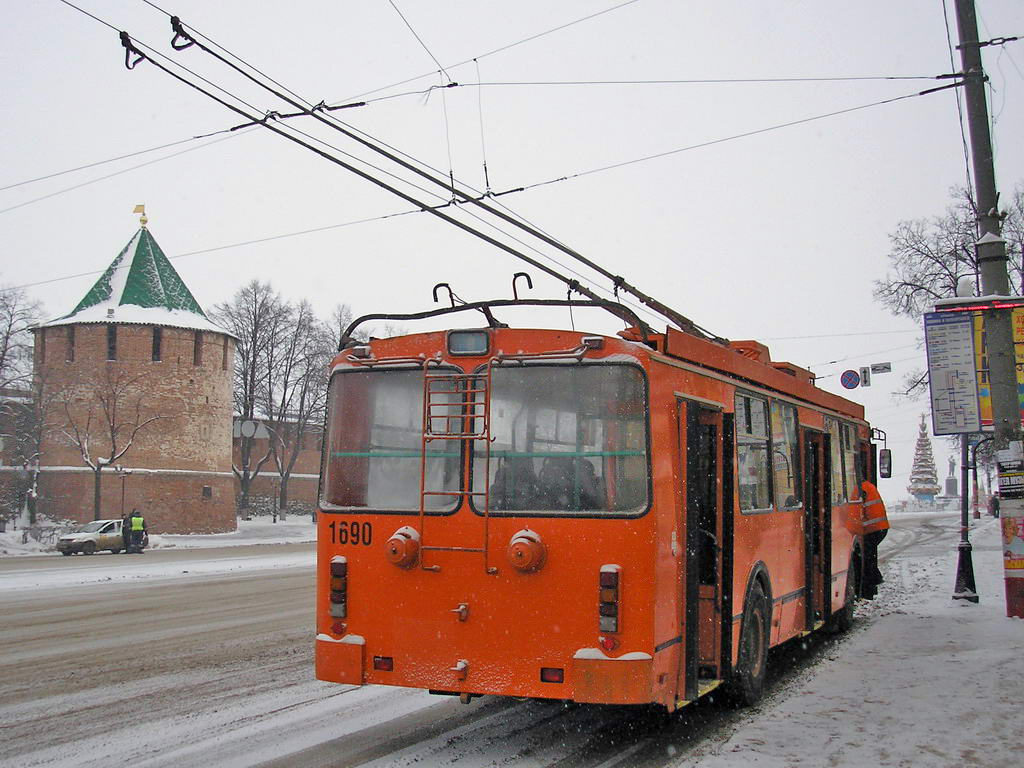 Nižní Novgorod, ZiU-682G-016.03 č. 1690