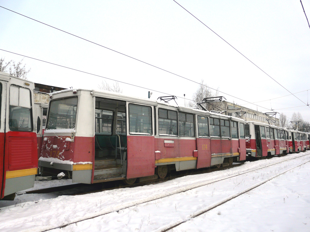 Yaroslavl, 71-605 (KTM-5M3) č. 174