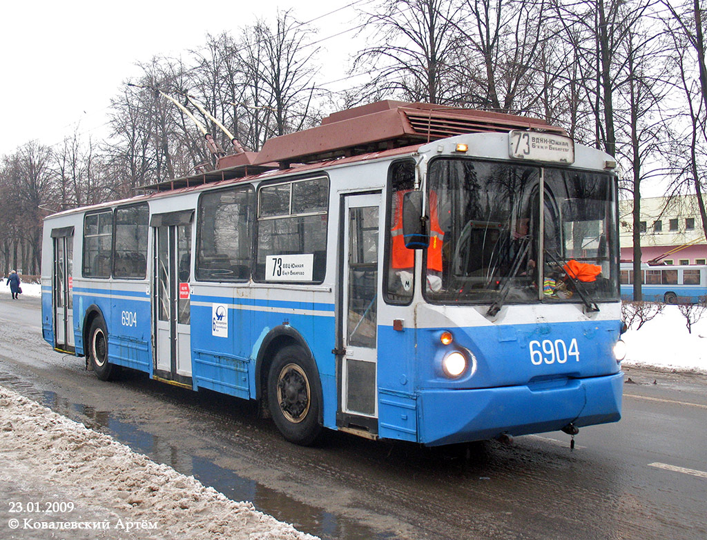 Moskwa, VZTM-5284 Nr 6904