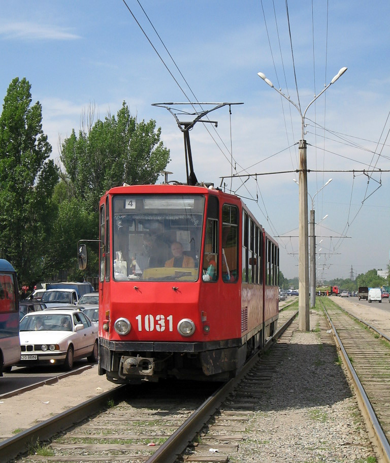 Almati, Tatra KT4D — 1001