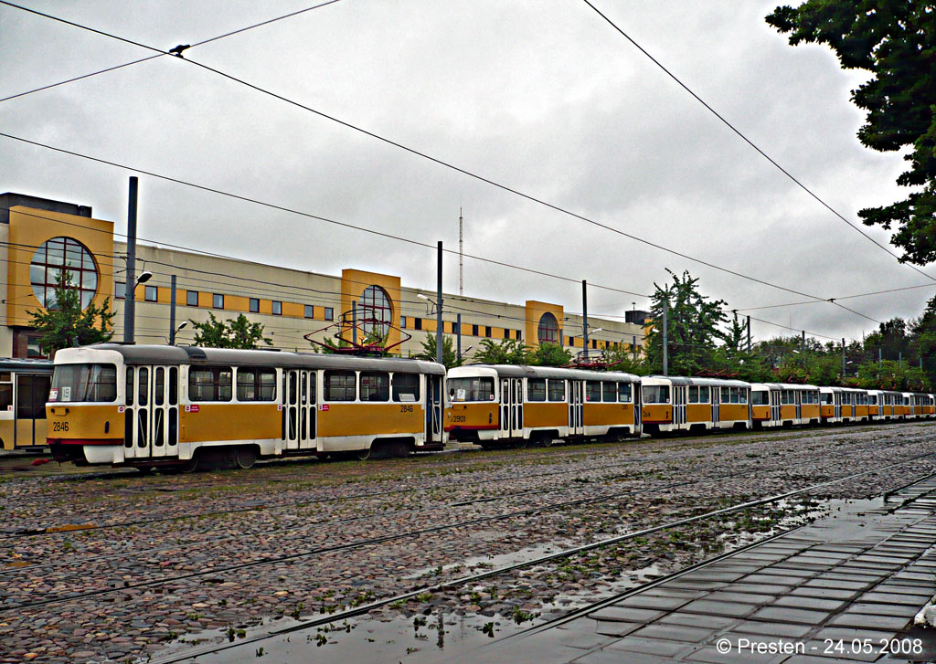 Москва, Tatra T3SU № 2846; Москва, Tatra T3SU № 2901; Москва — Трамвайные депо: [2] имени Н. Э. Баумана