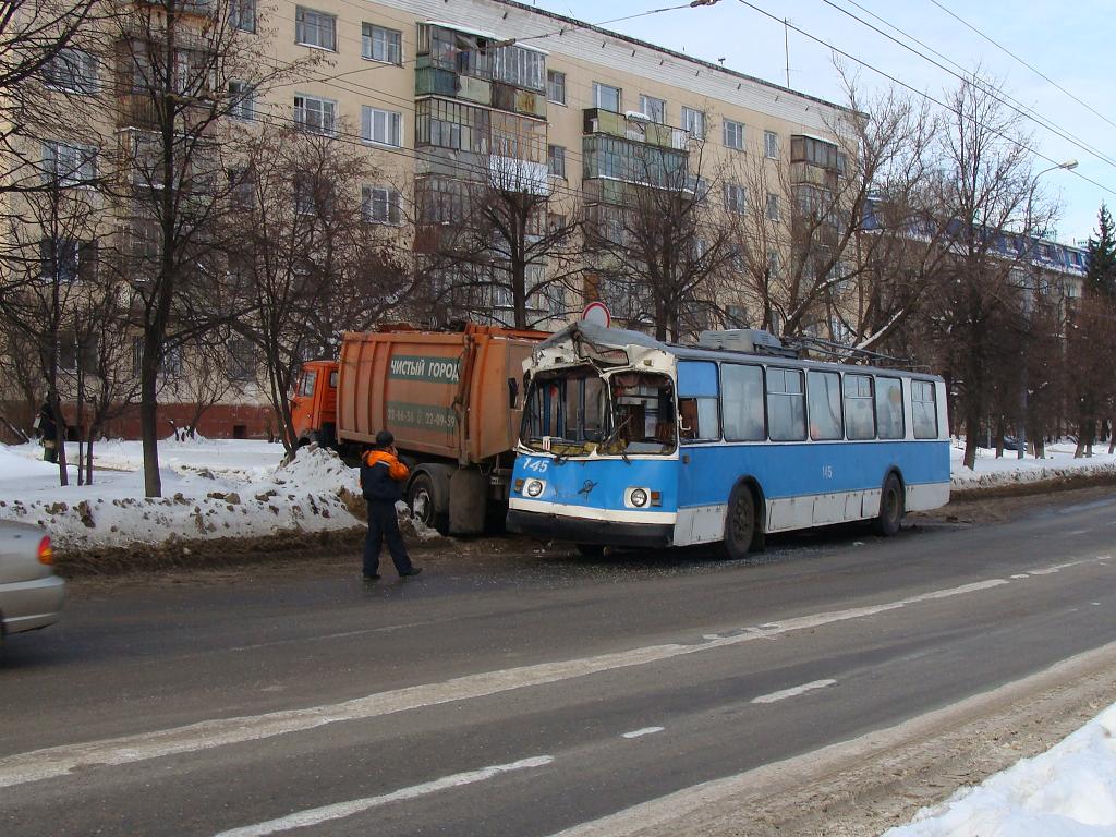 Йошкар-Ола, ЗиУ-682В № 145; Йошкар-Ола — Происшествия