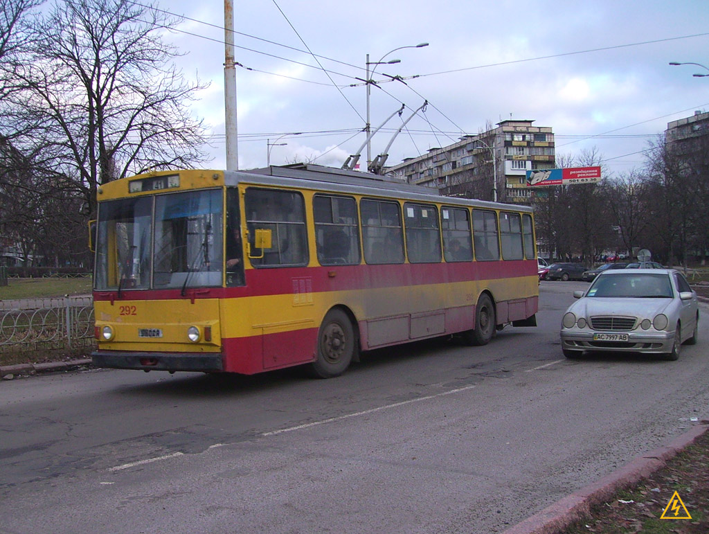 Киев, Škoda 14Tr02/6 № 292