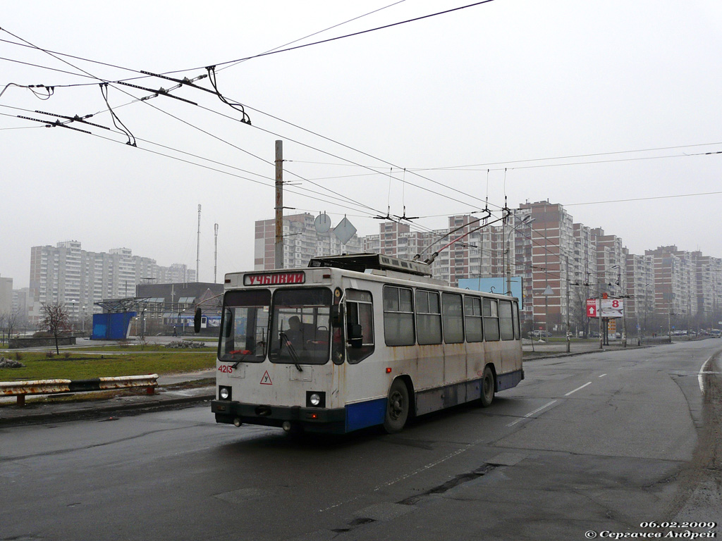 Киев, ЮМЗ Т2 № 4213