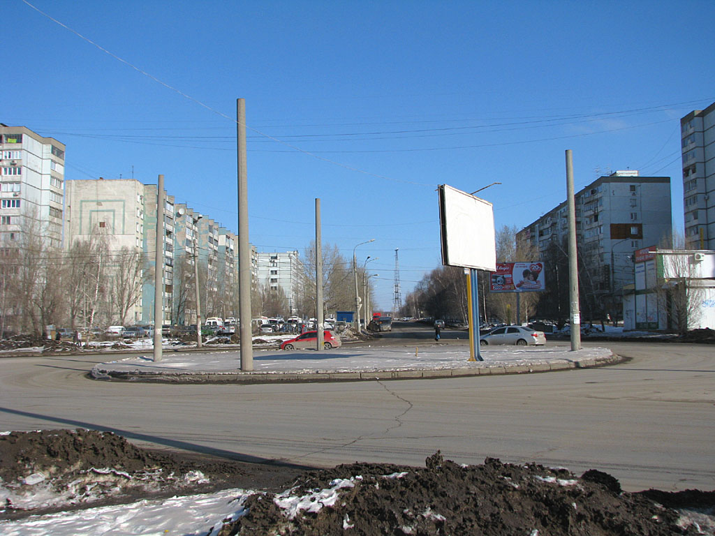 Samara — An unfinished trolleybus line along the Dimitrov street