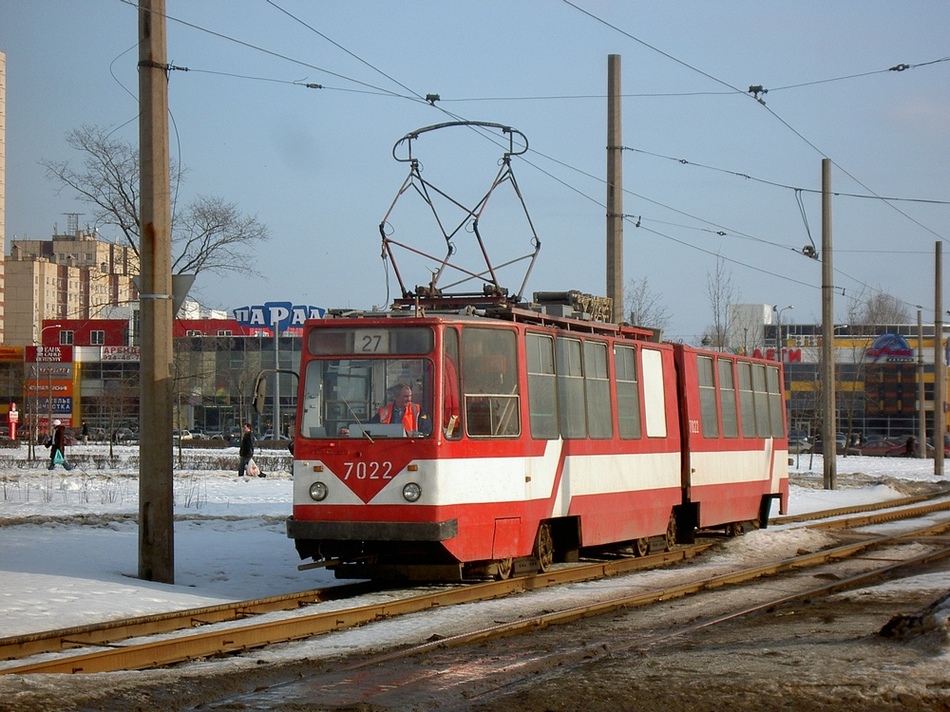 Saint-Petersburg, LVS-86K č. 7022