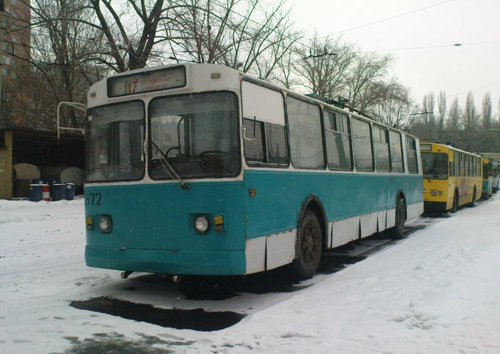 Donetsk, ZiU-682G [G00] N°. 1672