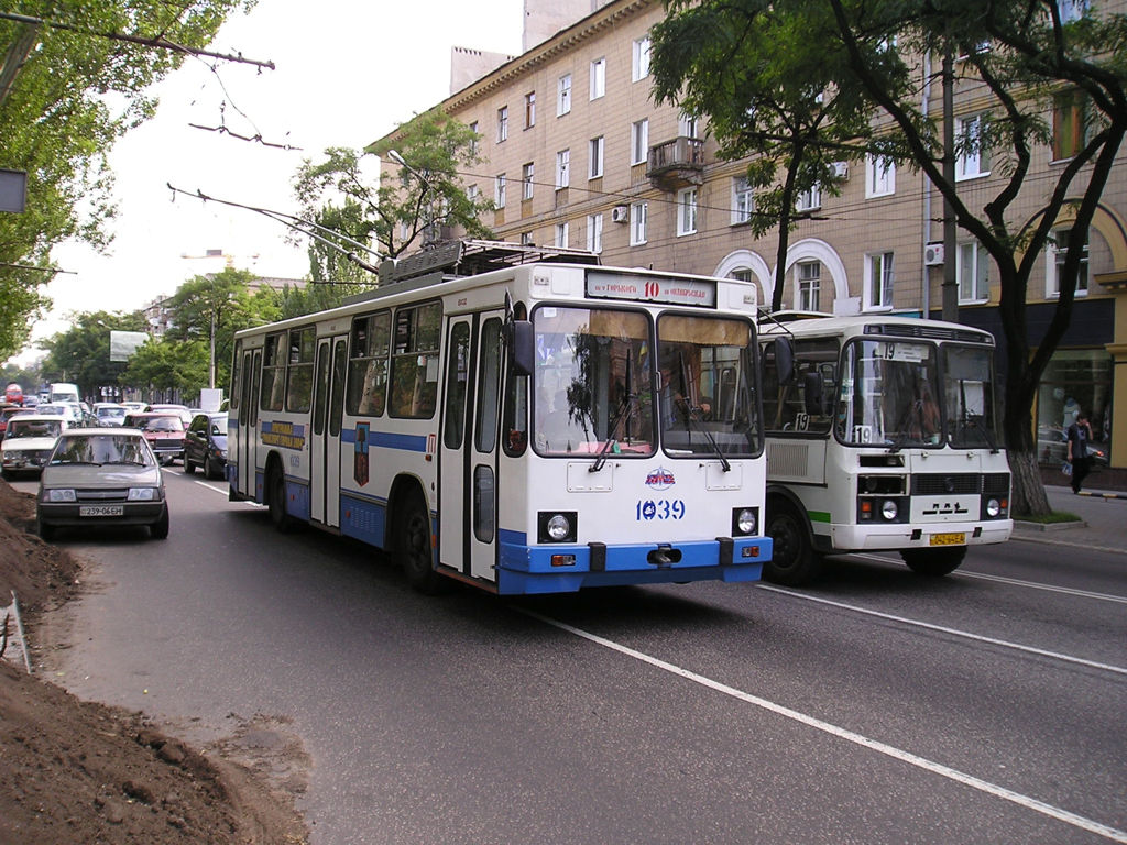 Doneck, YMZ T2 č. 1039