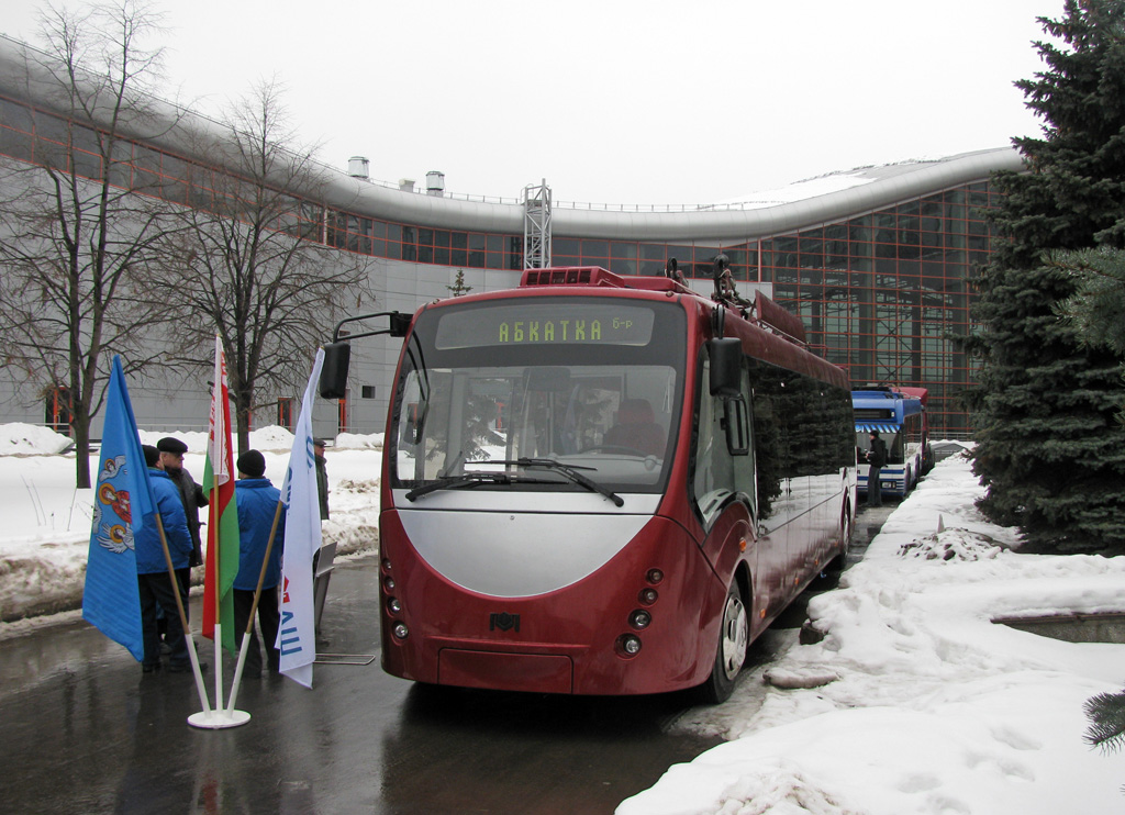 Мінськ, БКМ 42003А «Витовт» № 2500; Москва — Выставка «Общественный транспорт — 2009»