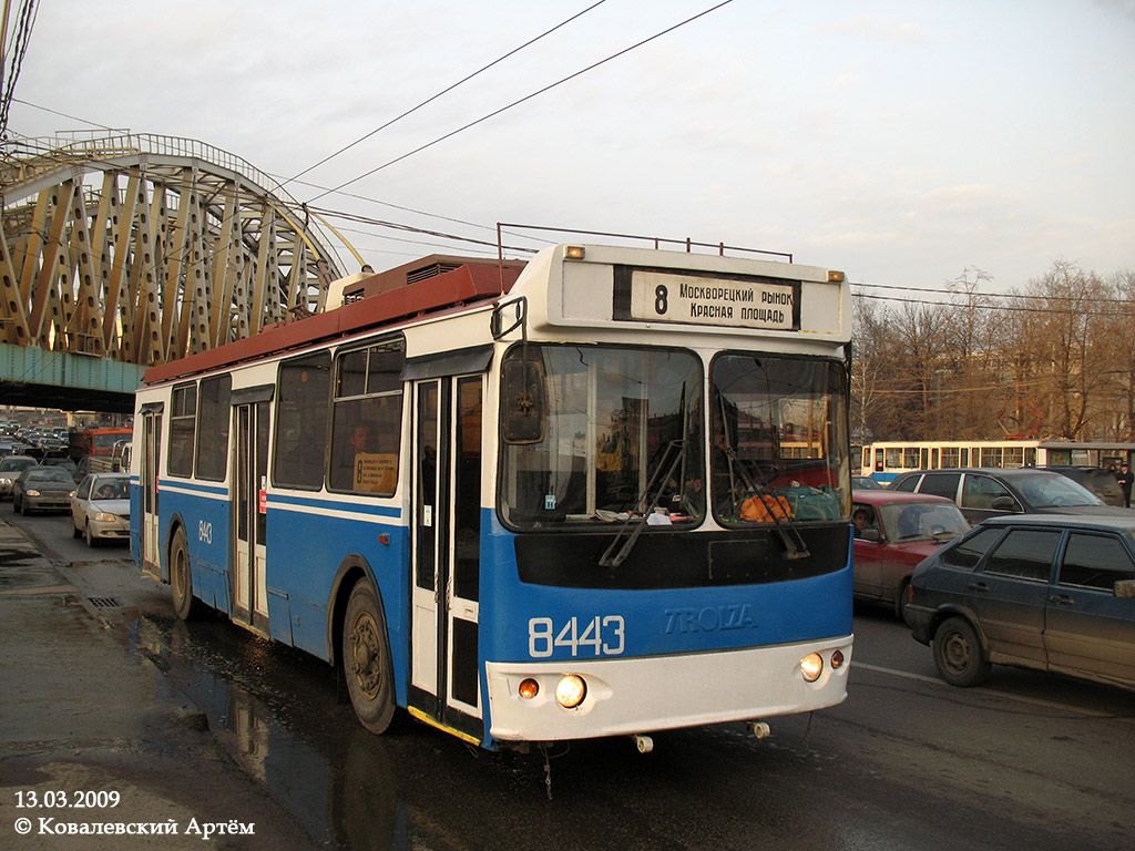 Москва, ЗиУ-682Г-016.02 (с широкой 1-й дверью) № 8443