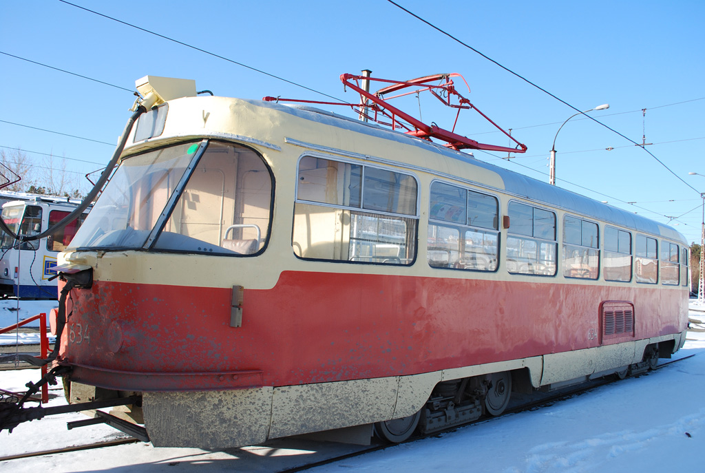 Jekatěrinburg, Tatra T3SU (2-door) č. 634
