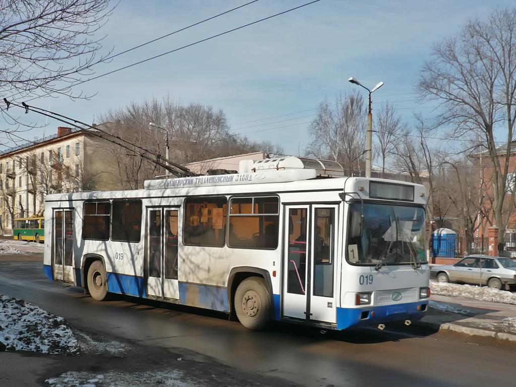 Новокуйбишевськ, БТЗ-52761Р № 019