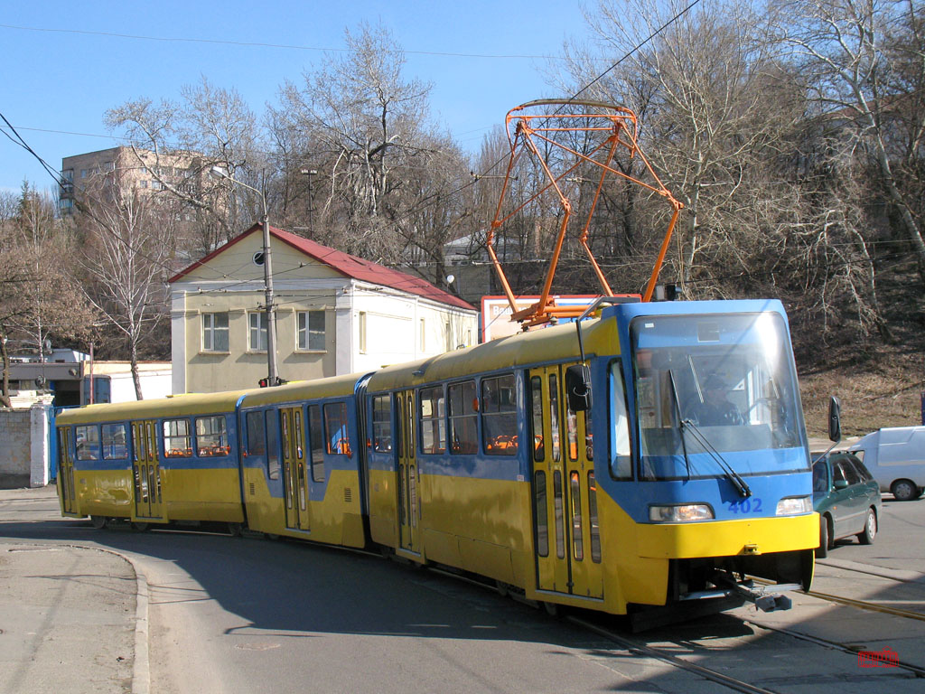 Kyjev, KT3UA č. 402