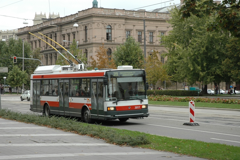 Брно, Škoda 21Tr № 3017