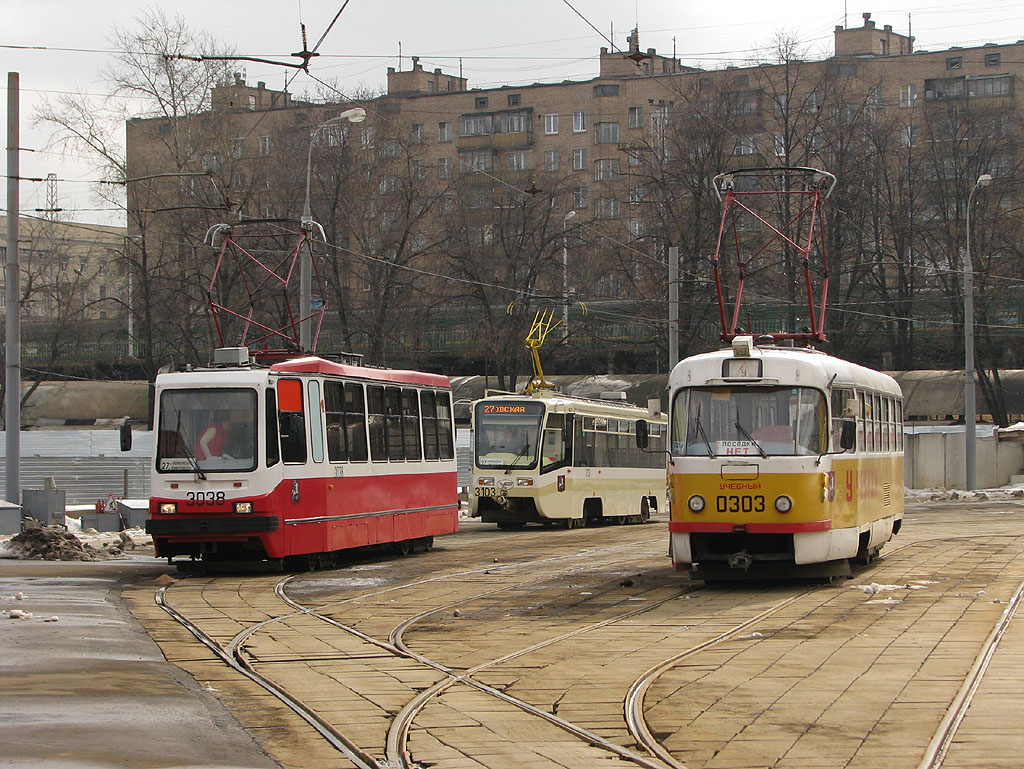 Moskva, 71-134A (LM-99AE) č. 3038; Moskva, Tatra T3SU č. 0303