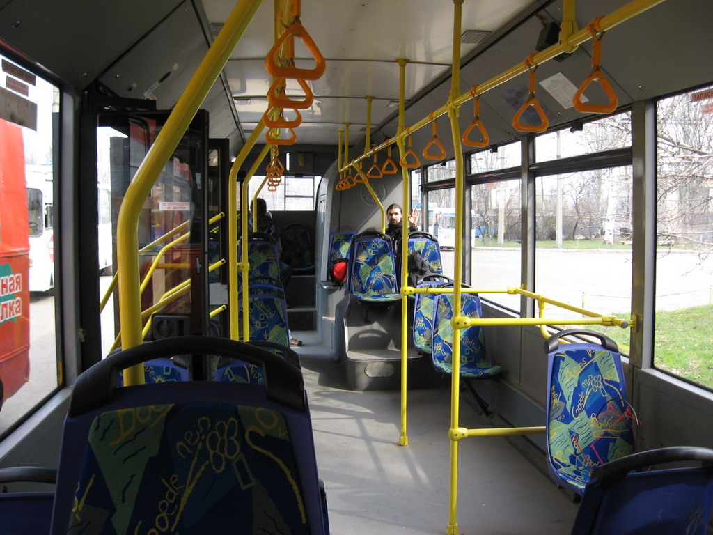 Zaporižžja, LAZ E183D1 # 042; Zaporižžja — Fantrip on the LAZ E183D1 #042 trolleybus (4 Apr 2009)