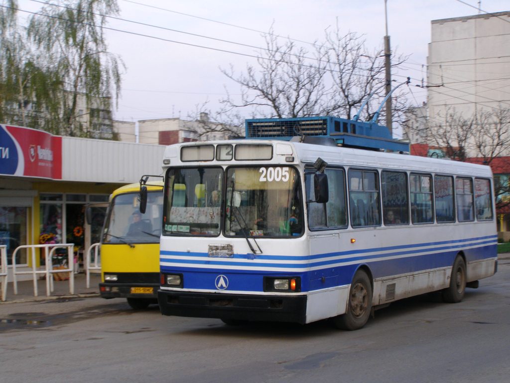 Черновцы, ЛАЗ-52522 № 2005