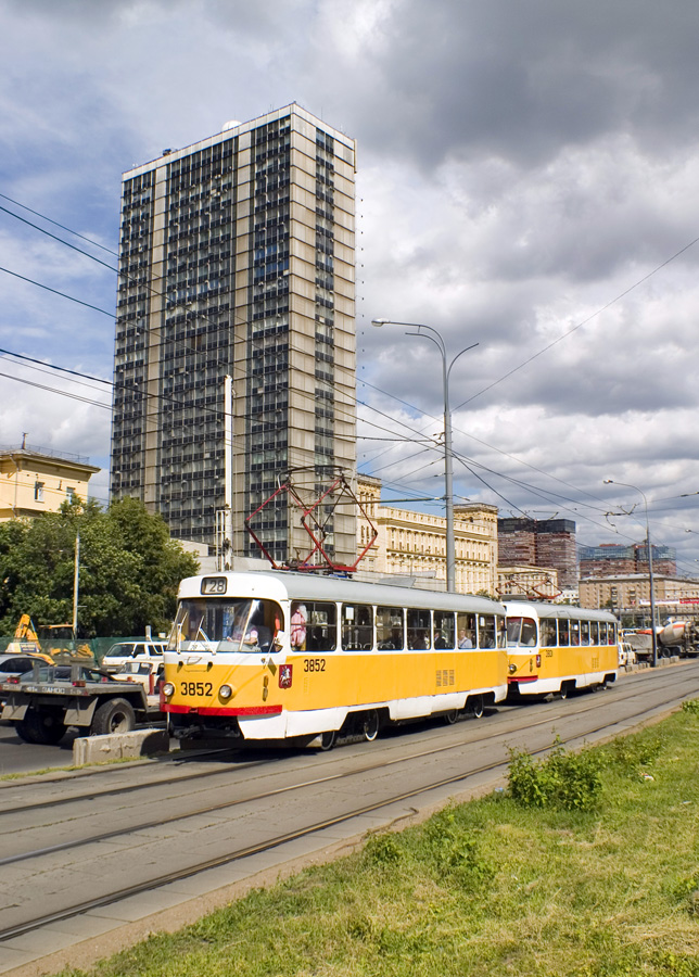 Москва, Tatra T3SU № 3852