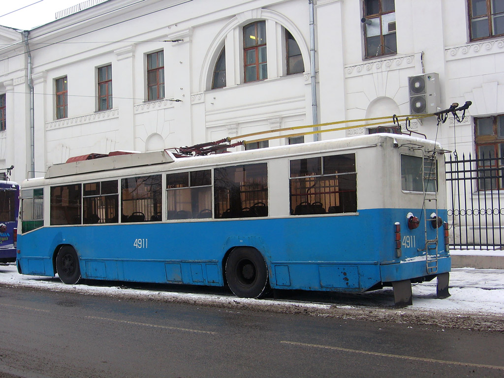 Moskva, BTZ-52761R č. 4911