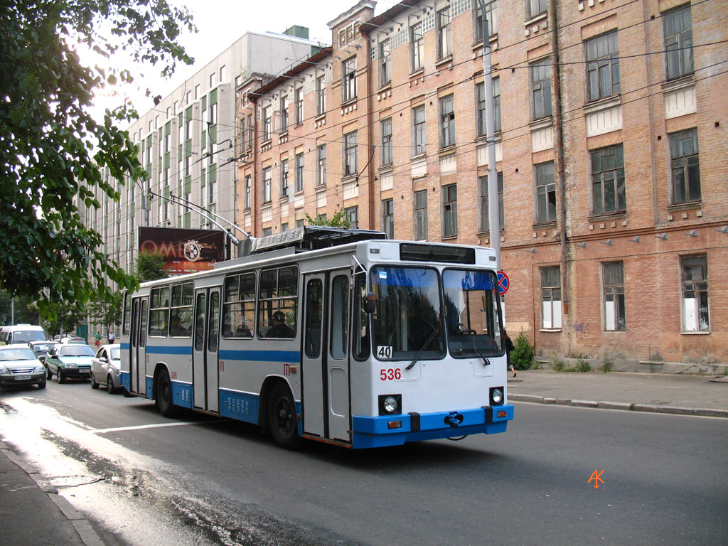 Kijev, YMZ T2 — 536
