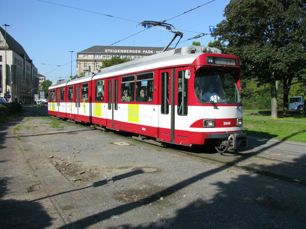 Düsseldorf, Duewag GT8S č. 3048