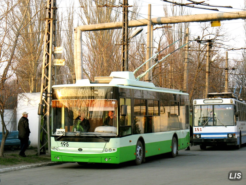 Кременчуг, Богдан Т60111 № 195; Кременчуг — Троллейбусы Богдан-Т601.11 (2009)