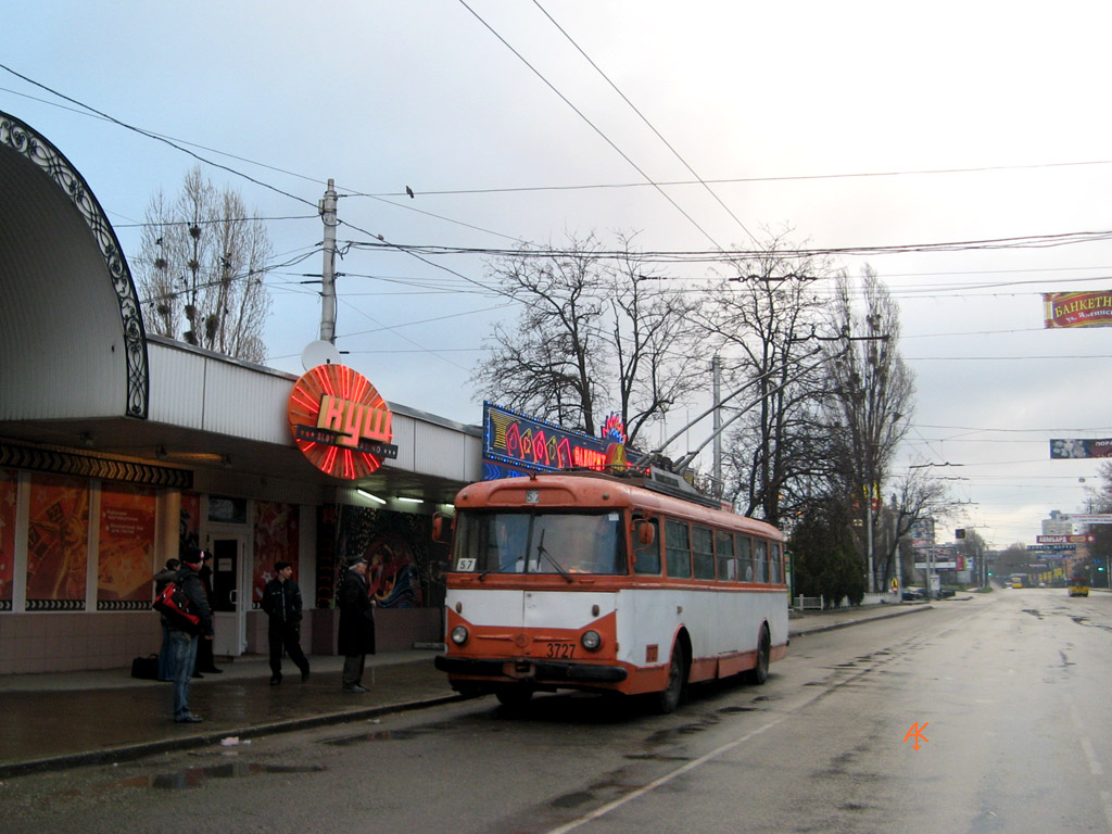 Trolleybus de Crimée, Škoda 9TrH27 N°. 3727