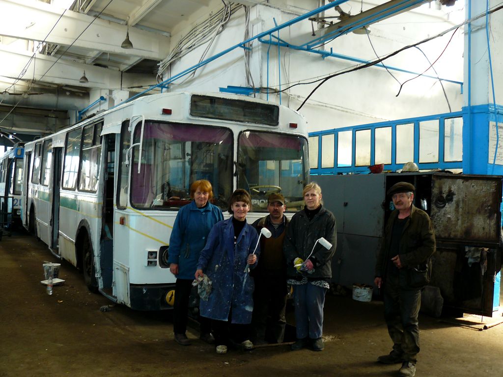 Dnipro — Electric transit workers