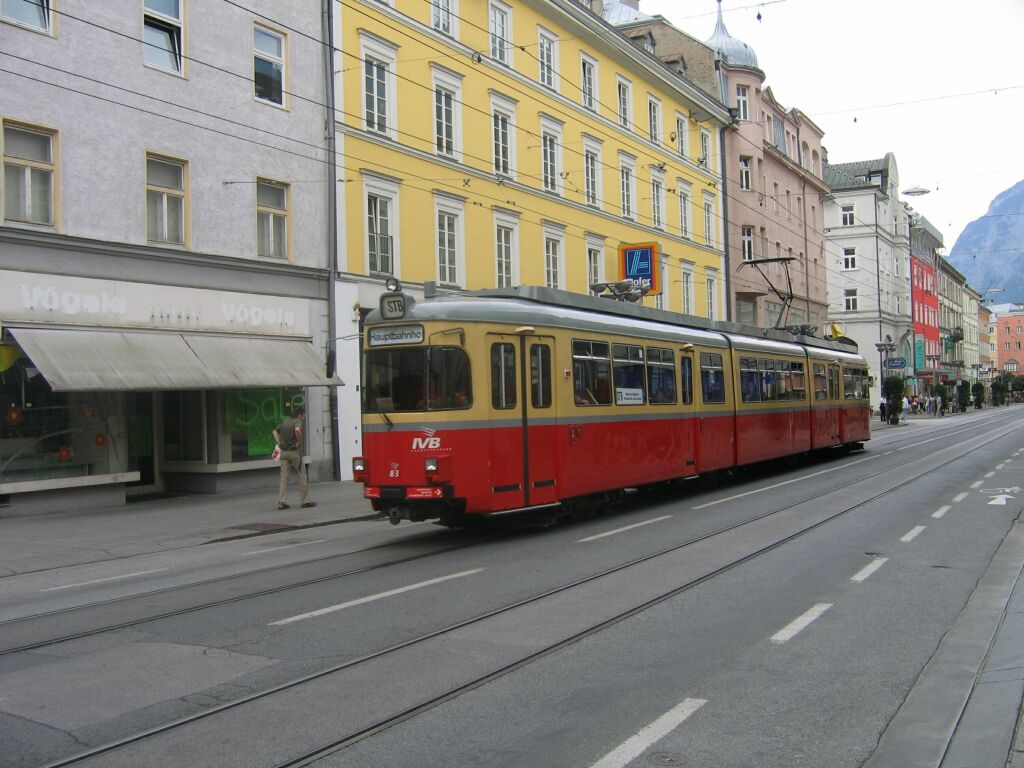 Innsbruck, Duewag GT8 nr. 83