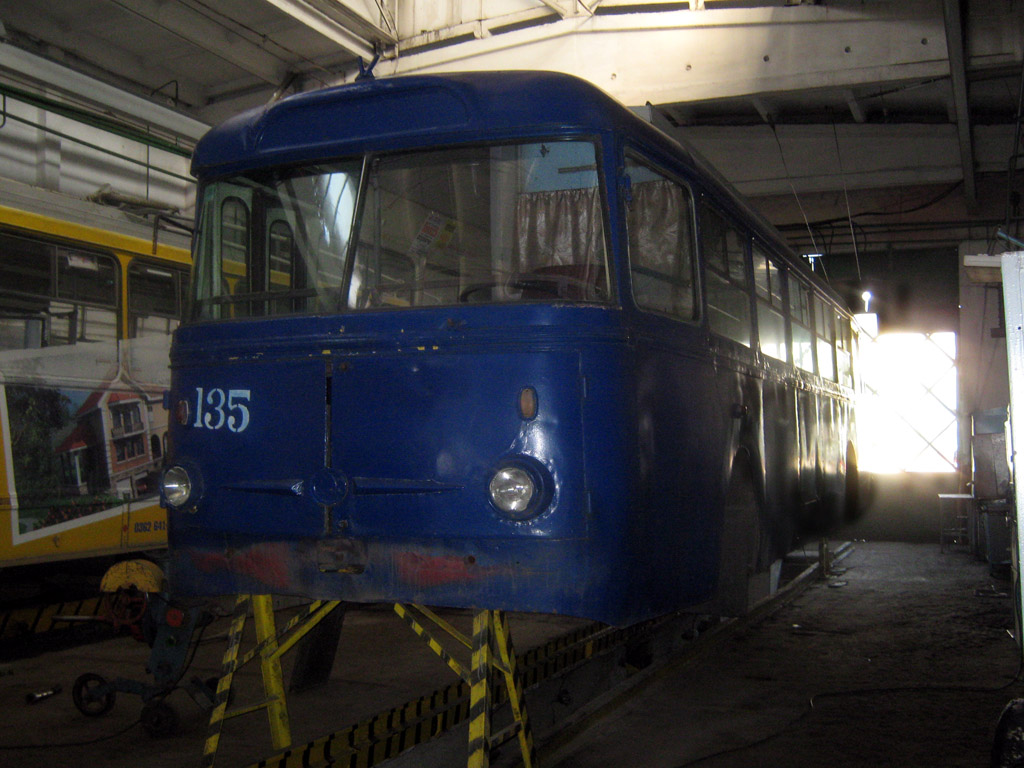 Rivne, Škoda 9TrHT28 nr. 135