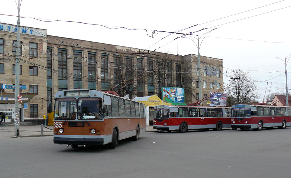 Vinnytsia, ZiU-682G [G00] № 355; Vinnytsia, ZiU-682G [G00] № 335; Vinnytsia, ZiU-682G [G00] № 315