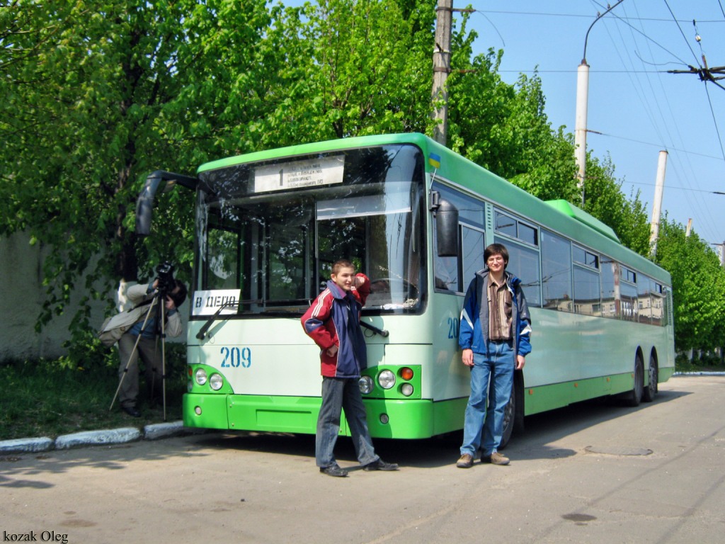 Луцк — Покатушки на «Богдане» Т501.10 № 207, 02.05.2009
